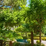 Residence Atc Routes Du Monde